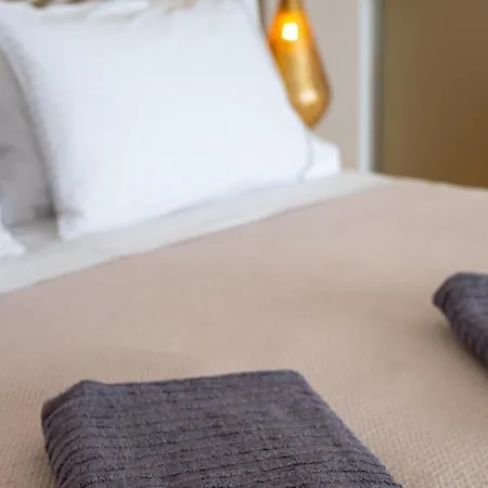 Utopia By Anna Platanou ホテル