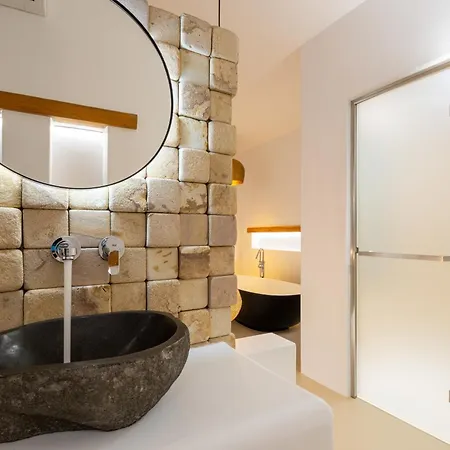 Utopia By Anna Platanou *