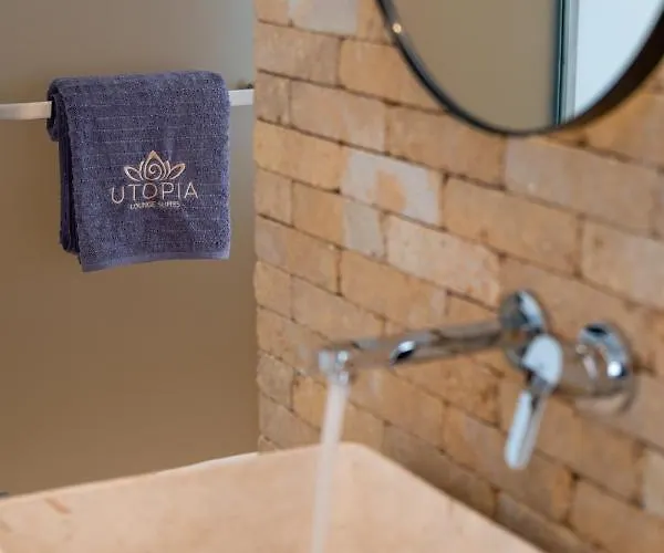 מלון Utopia By Anna Platanou