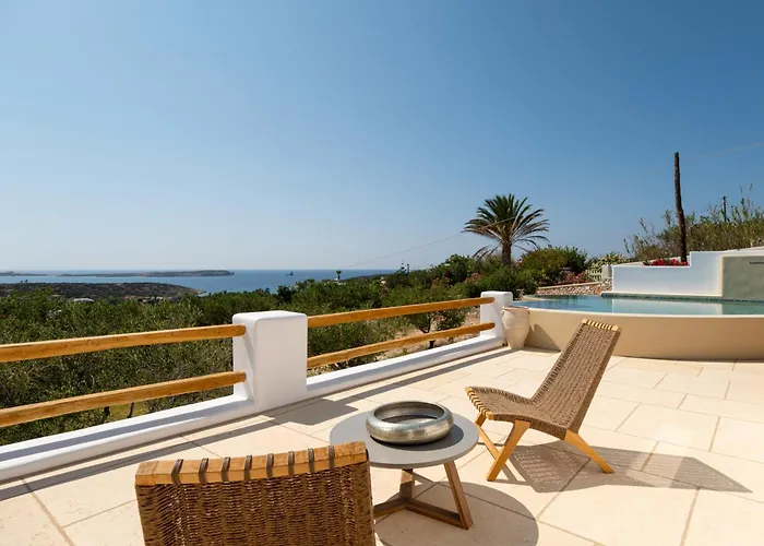 Utopia By Anna Platanou *