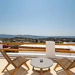 Utopia Suites By Anna Platanou Hotel *