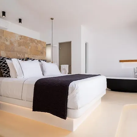 Hotel Utopia Suites By Anna Platanou *