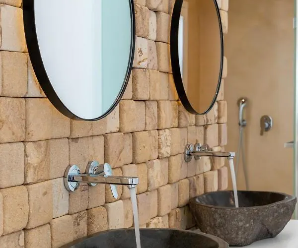 Utopia By Anna Platanou Hotel