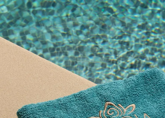 Hotel Utopia By Anna Platanou *