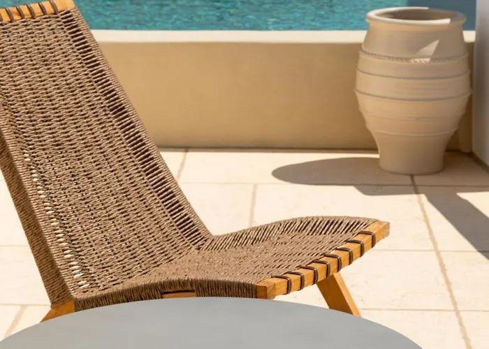 Utopia By Anna Platanou Hotel *